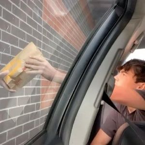 Meet your Posher, Matthew